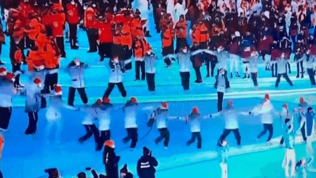 b体育app-【手记】雪花与水花，冬奥和夏奥…